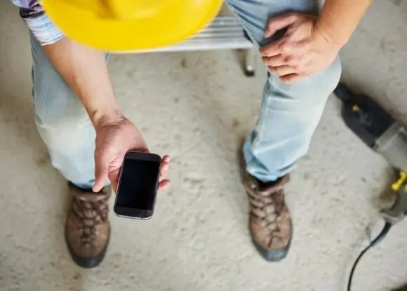 Integrare Low-Code/No-Code: Accelerarea Dezvoltării Fără a Sacrifica Controlul